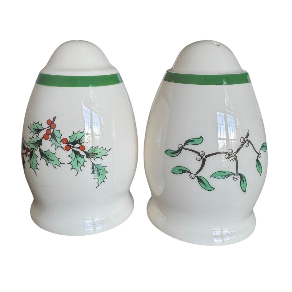 Spode Christmas Tree Ceramic Salt And Pepper Classic Holiday Christmas England